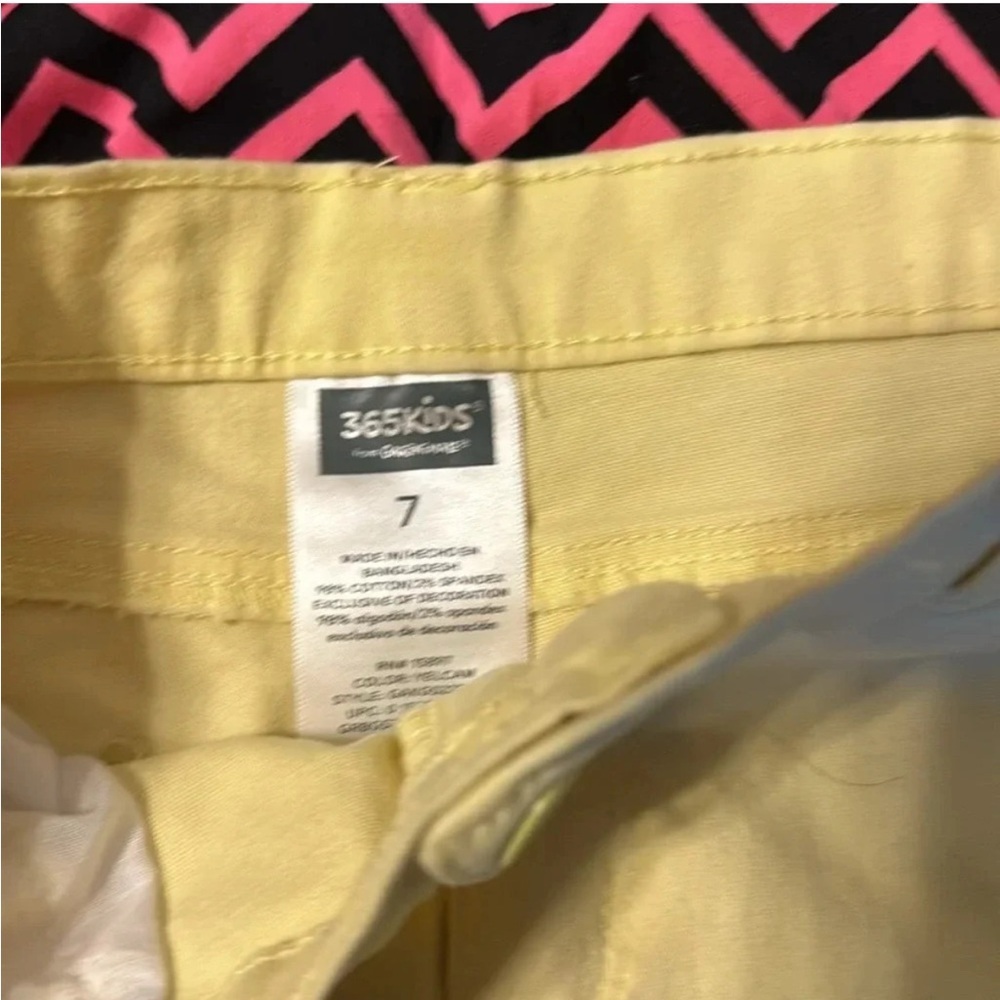 9 Piece Youth Girl Summer Bundle 3 Shorts, 4 tanks, 1 tee 1 Vest Disney, UA 7/8 - Picture 8 of 11